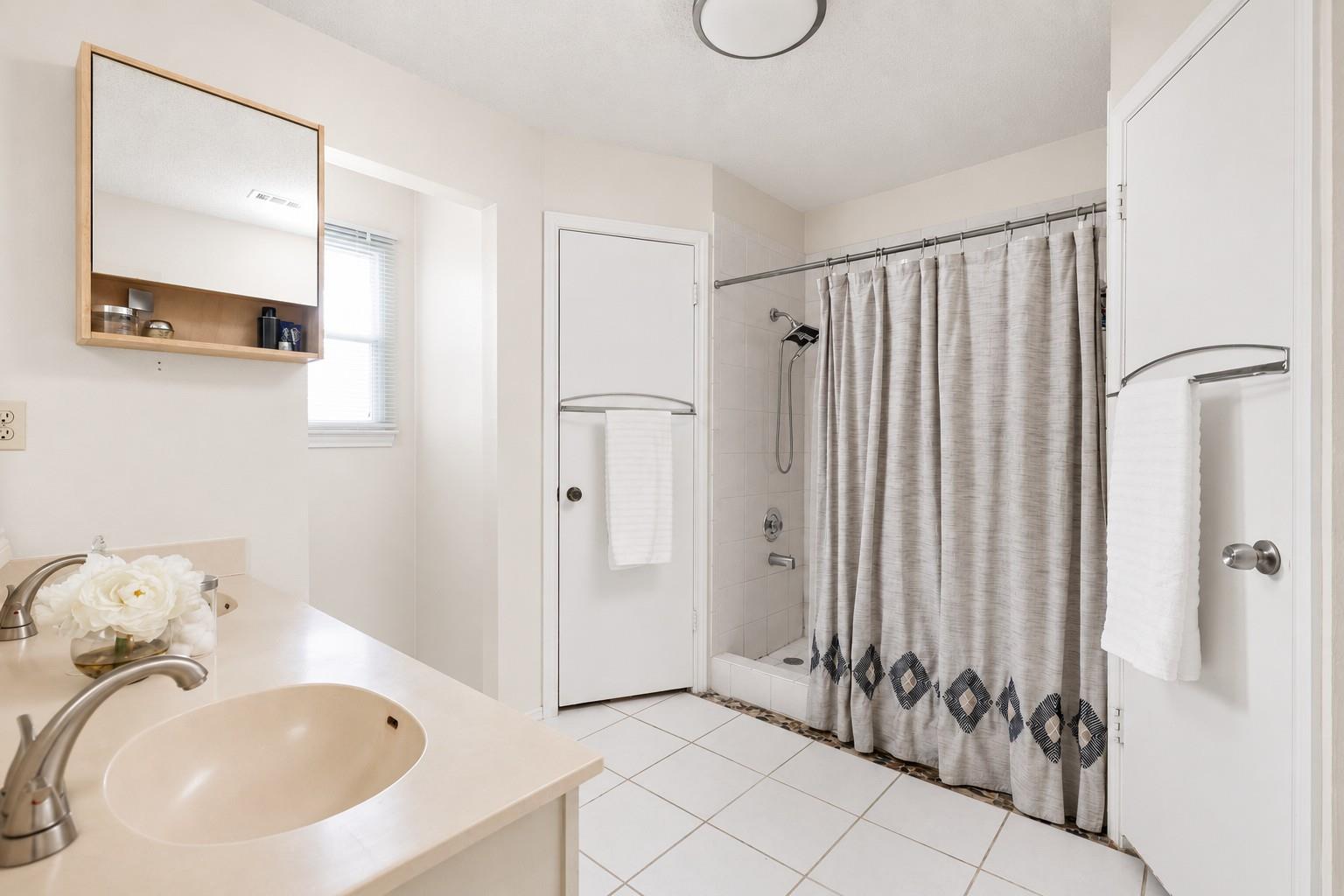 12932 Covington Trail Austin TX 78727