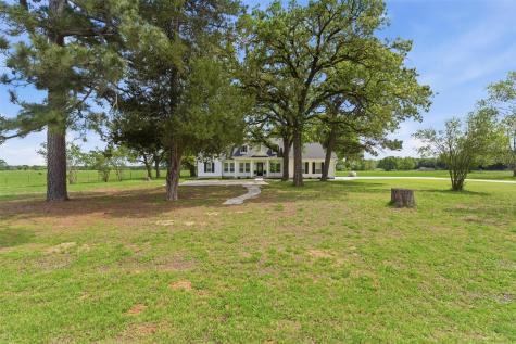 1145 W County Road 415 Lexington TX 78947