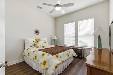 1145 W County Road 415 Lexington TX 78947
