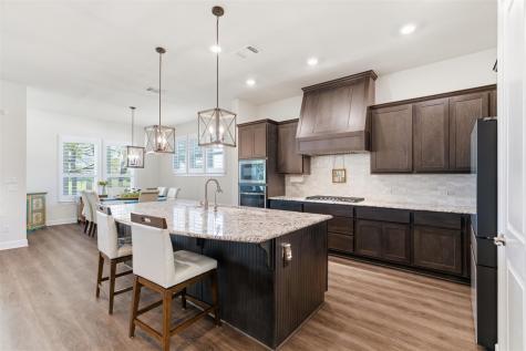 1145 W County Road 415 Lexington TX 78947
