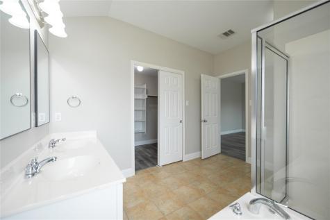 18820 Edinburgh Castle Road Pflugerville TX 78660