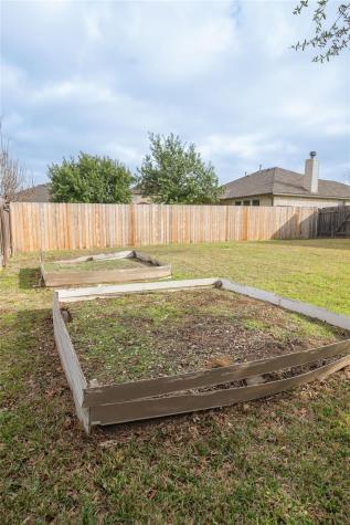 18820 Edinburgh Castle Road Pflugerville TX 78660