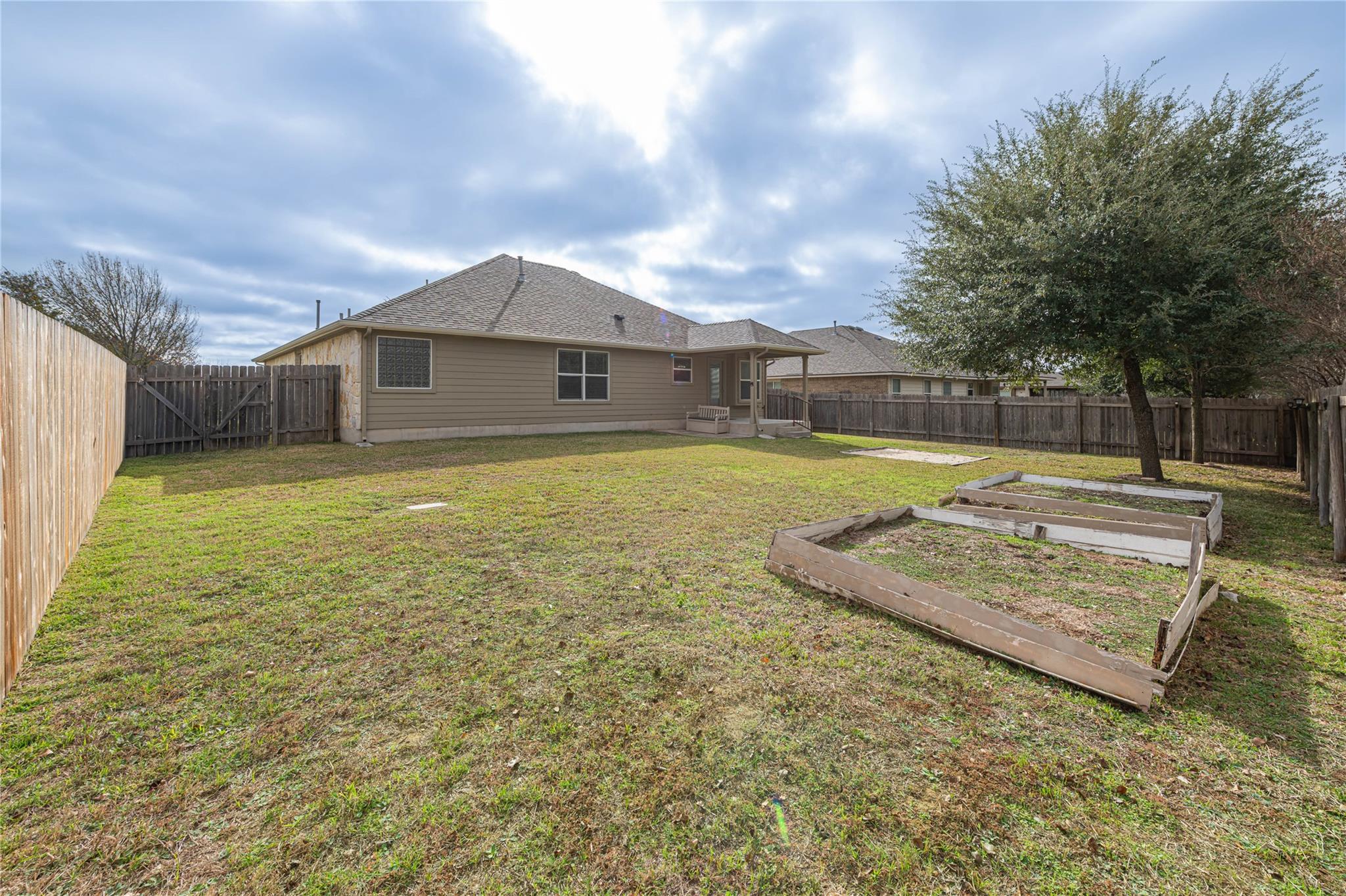 18820 Edinburgh Castle Road Pflugerville TX 78660