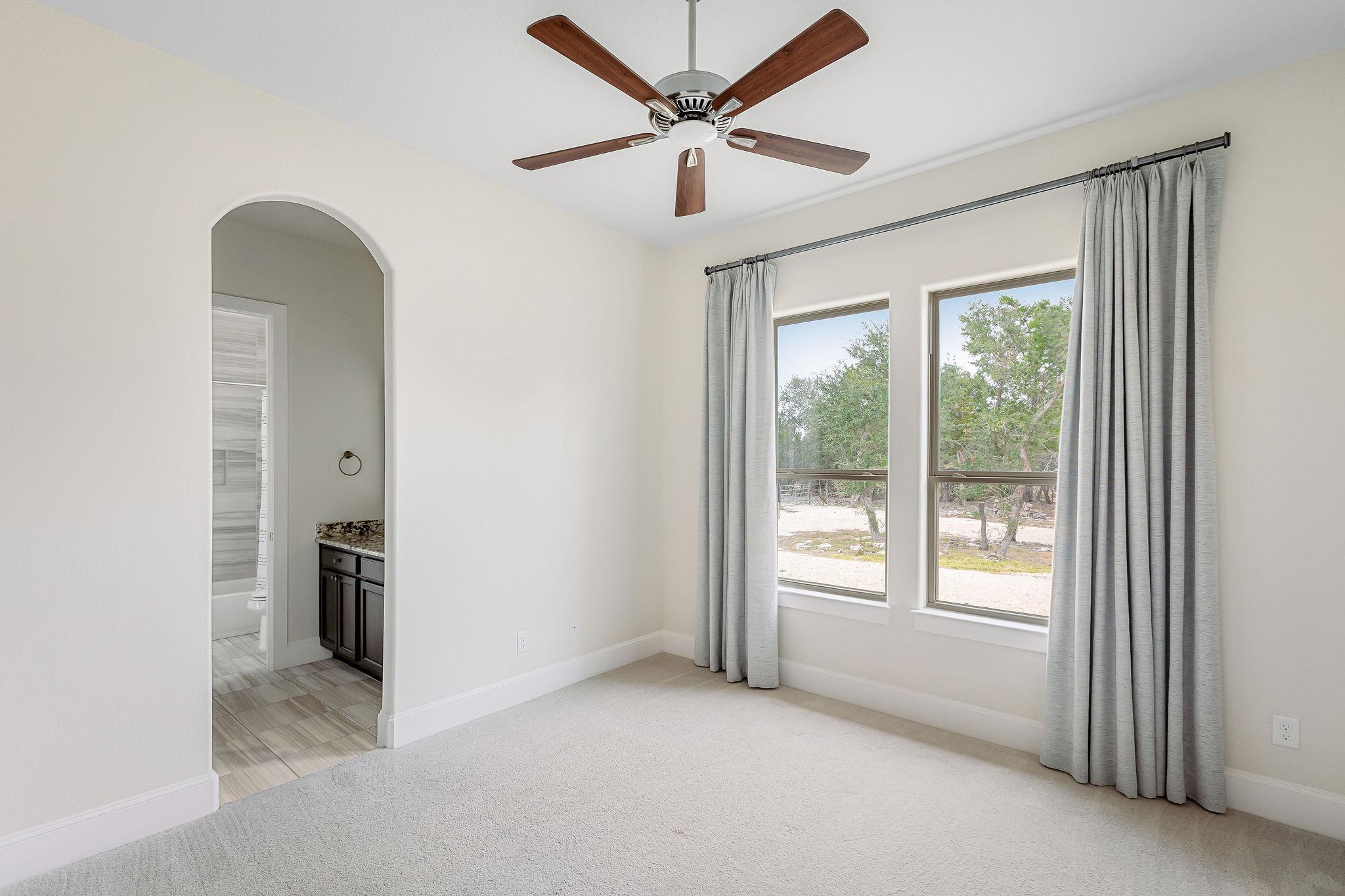 812 Jennings Branch Road Georgetown TX 78633