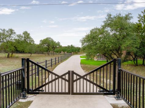812 Jennings Branch Road Georgetown TX 78633