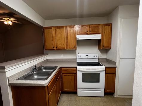 833 E Camp Street La Grange TX 78945