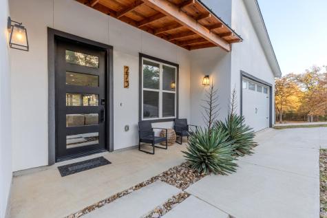 273 Tahitian Drive Bastrop TX 78602
