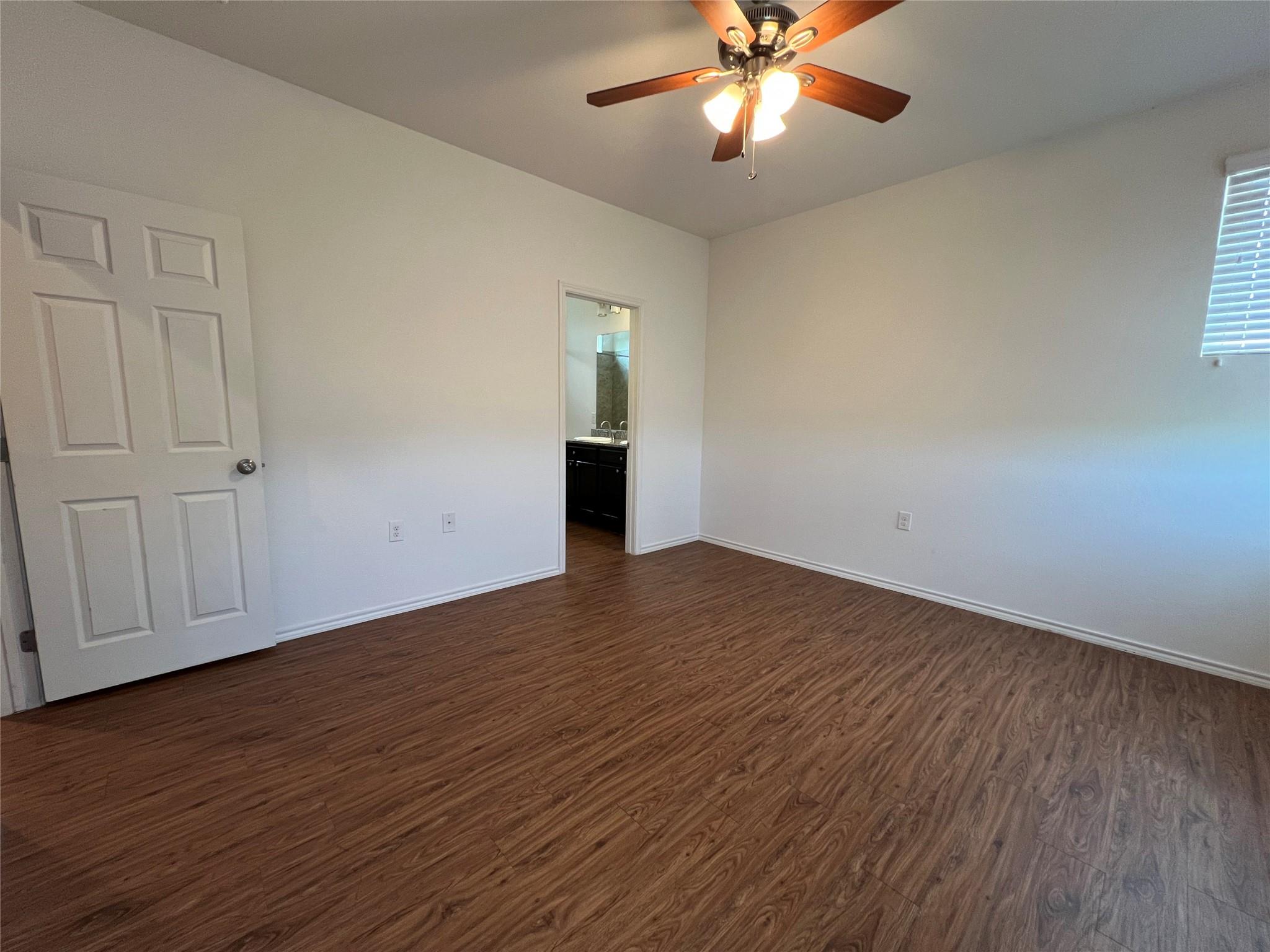 805 Hallie Cove Lockhart TX 78644