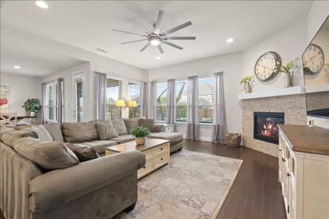 1620 Dusty Bend Leander TX 78641