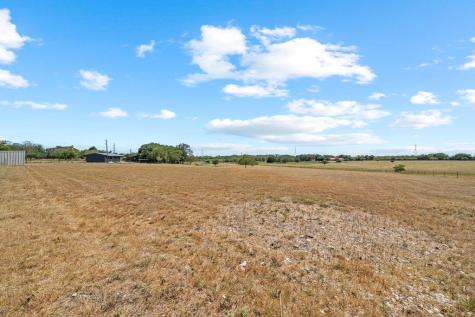 1100 Martindale Falls Road Martindale TX 78655