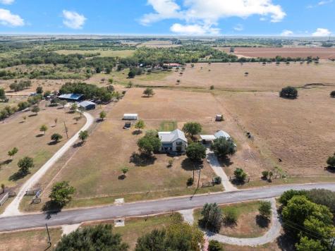 1100 Martindale Falls Road Martindale TX 78655