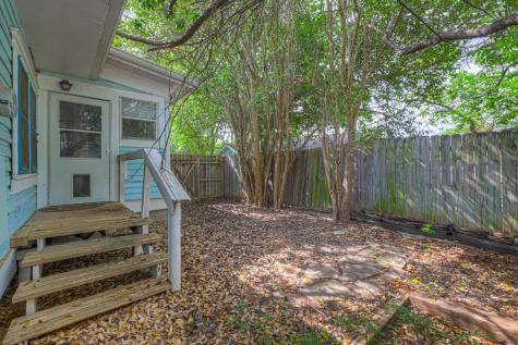 223 N Bishop Street San Marcos TX 78666