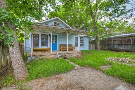 223 N Bishop Street San Marcos TX 78666