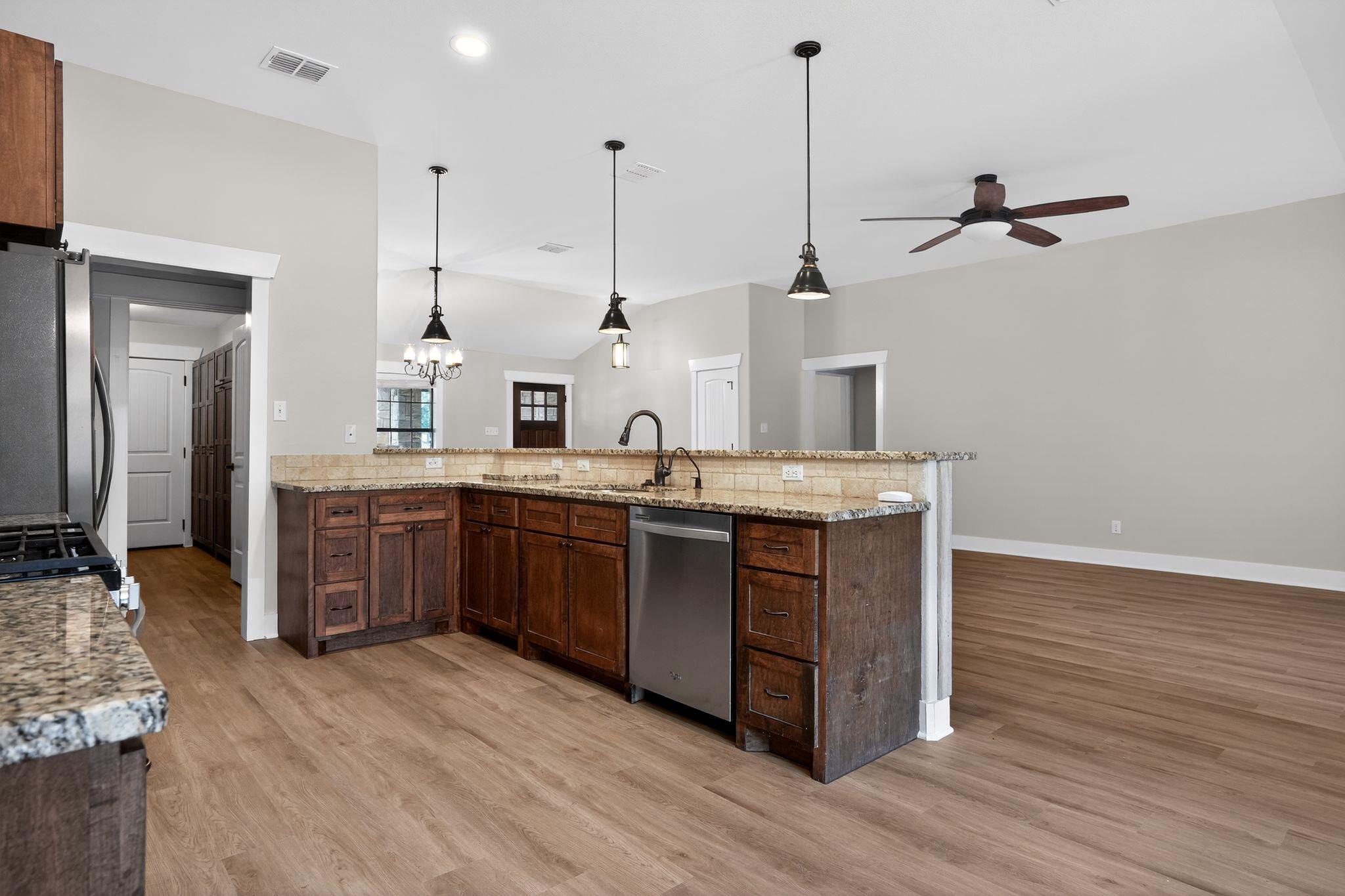 4 Redwood Circle Wimberley TX 78676
