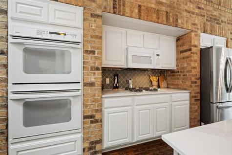 9008 Braesgate Cove Austin TX 78717