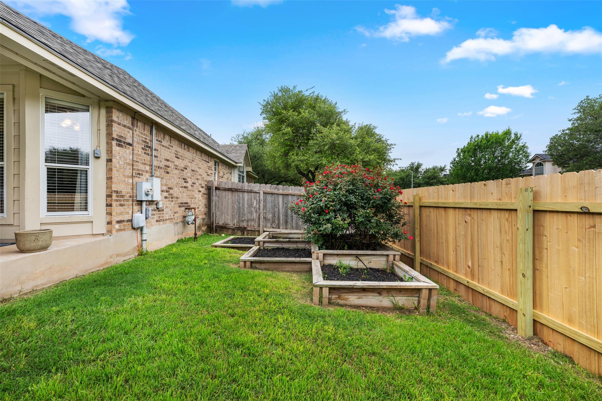 9008 Braesgate Cove Austin TX 78717
