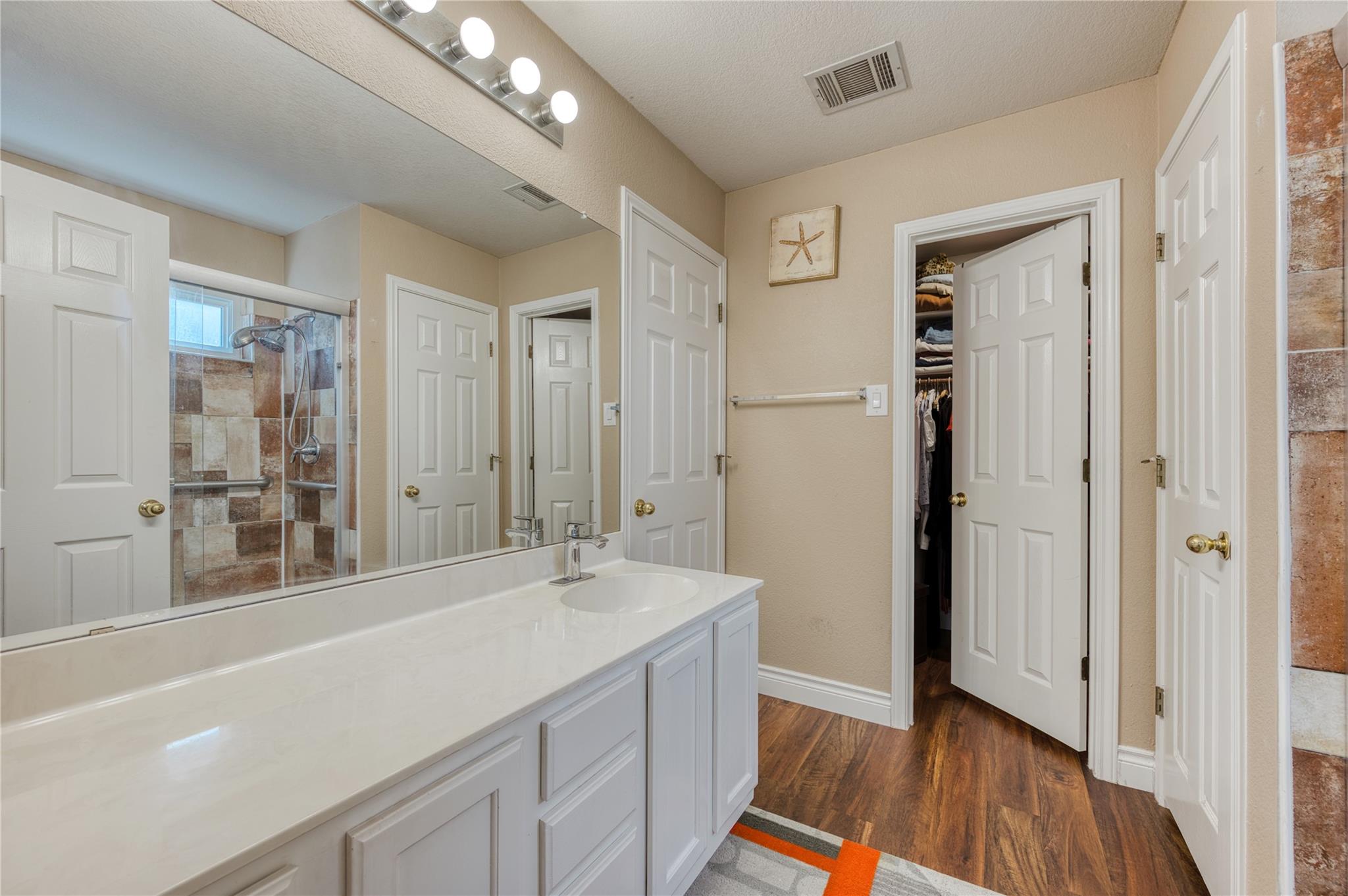 8325 Osborne Drive Austin TX 78729