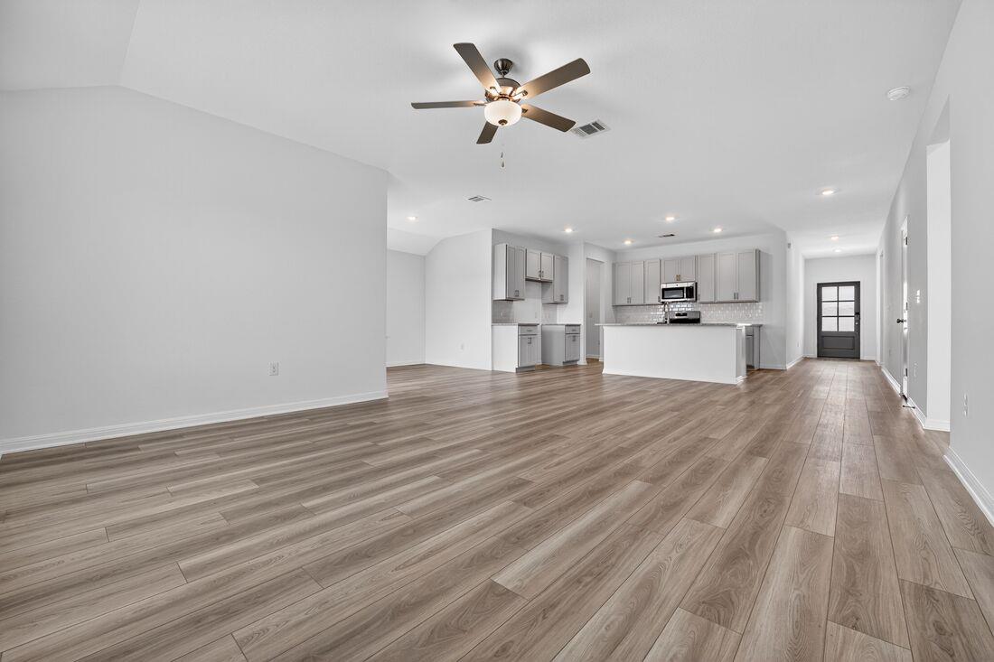 14025 Axel Johanson Drive Del Valle TX 78617