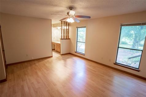 1603 W Creek Loop Round Rock TX 78681
