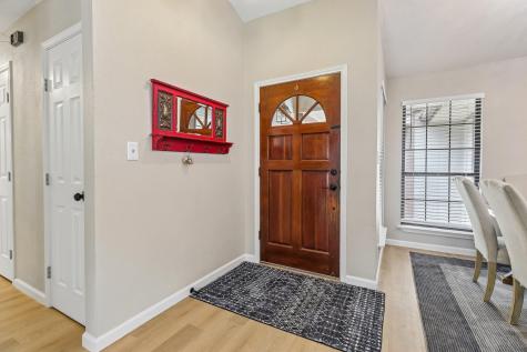 1705 Creek Bend Circle Round Rock TX 78681