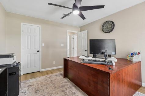 1705 Creek Bend Circle Round Rock TX 78681