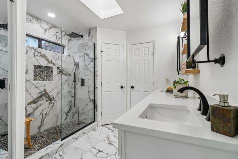 1705 Creek Bend Circle Round Rock TX 78681