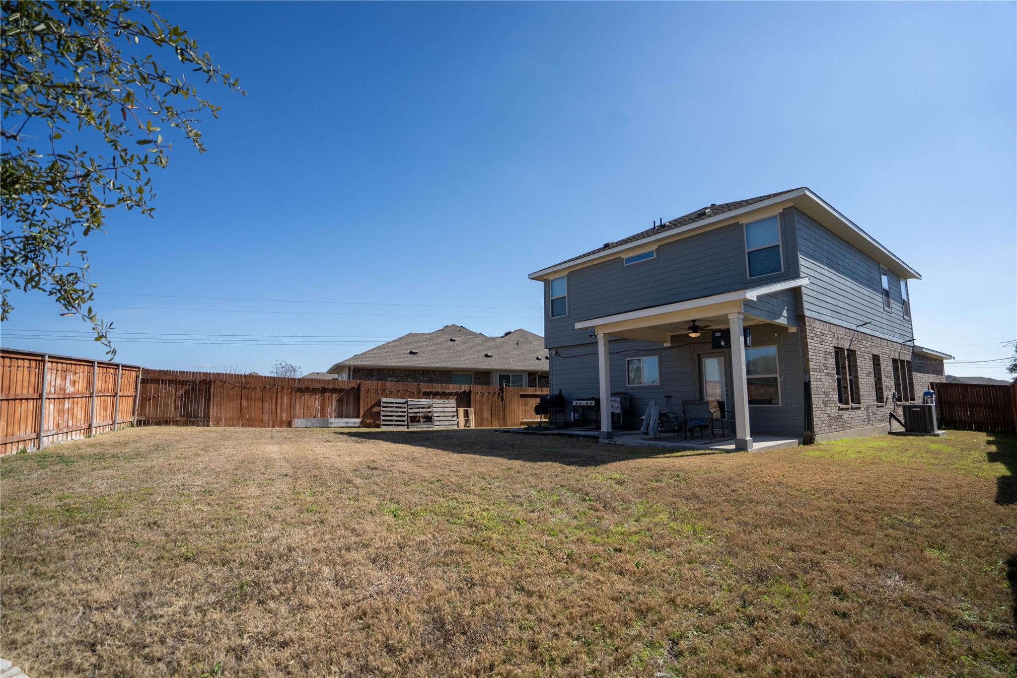 166 Pelican Bay Circle Kyle TX 78640