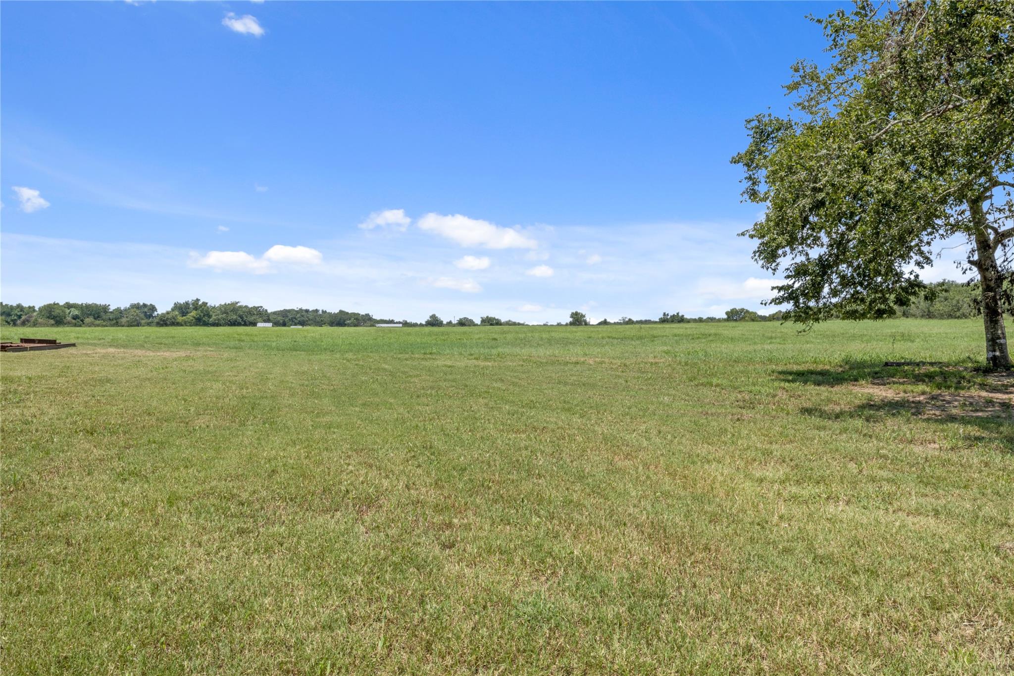 451 Pleasant Grove Road Elgin TX 78621