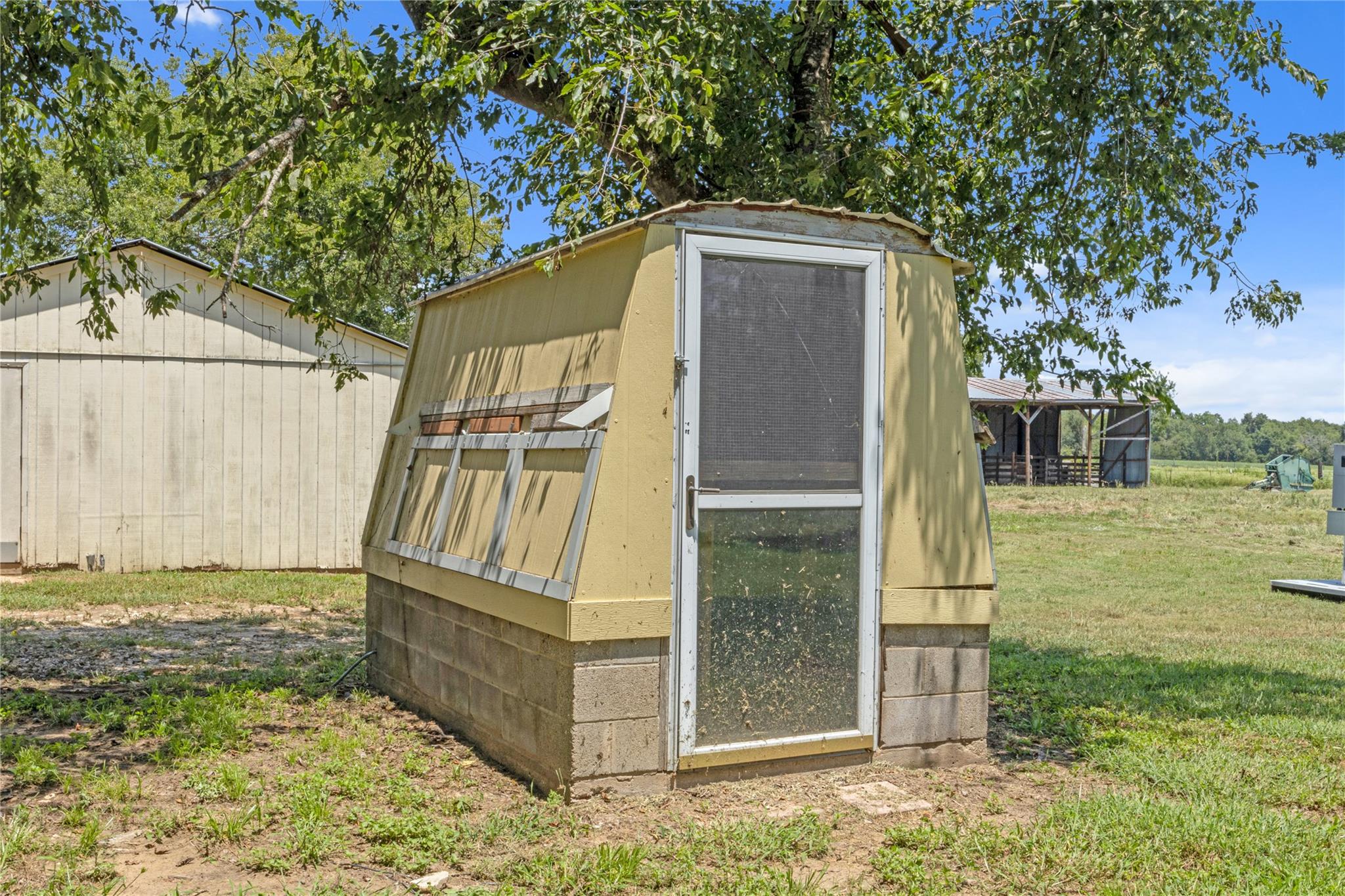 451 Pleasant Grove Road Elgin TX 78621