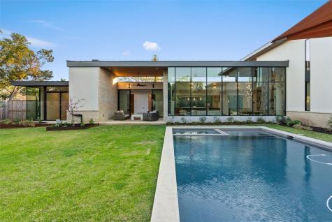 1604 Barclay Drive Austin TX 78746