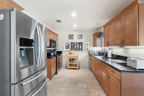 118 Midnight Sun Drive Spicewood TX 78669
