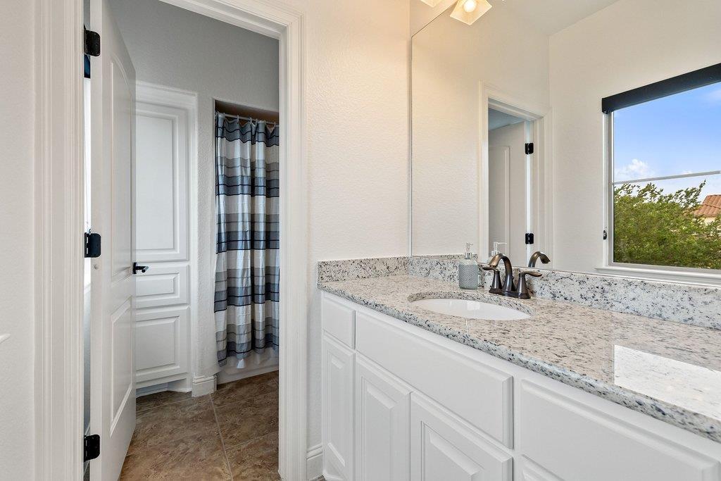 712 Crestone Stream Drive Austin TX 78738