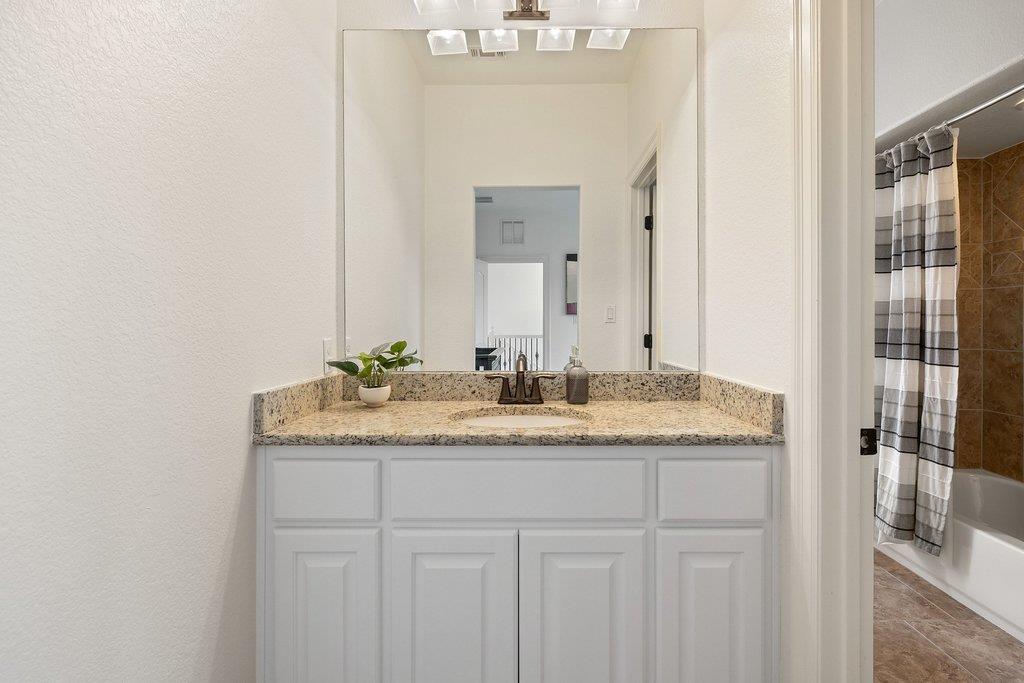712 Crestone Stream Drive Austin TX 78738