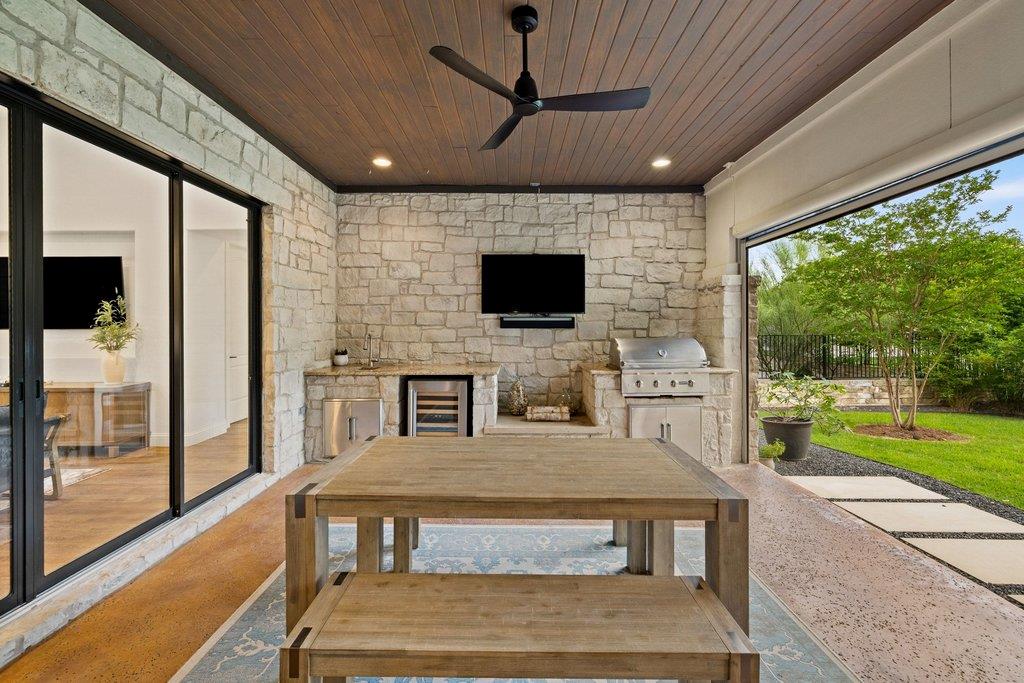 712 Crestone Stream Drive Austin TX 78738