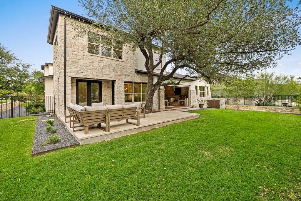 712 Crestone Stream Drive Austin TX 78738