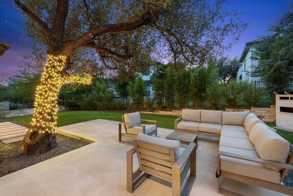 712 Crestone Stream Drive Austin TX 78738
