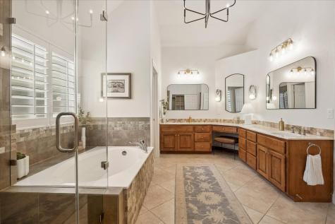 110 Copperleaf Road Lakeway TX 78734