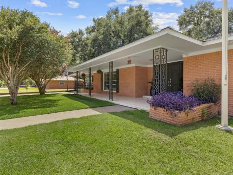 705 Whitehead Street Smithville TX 78957