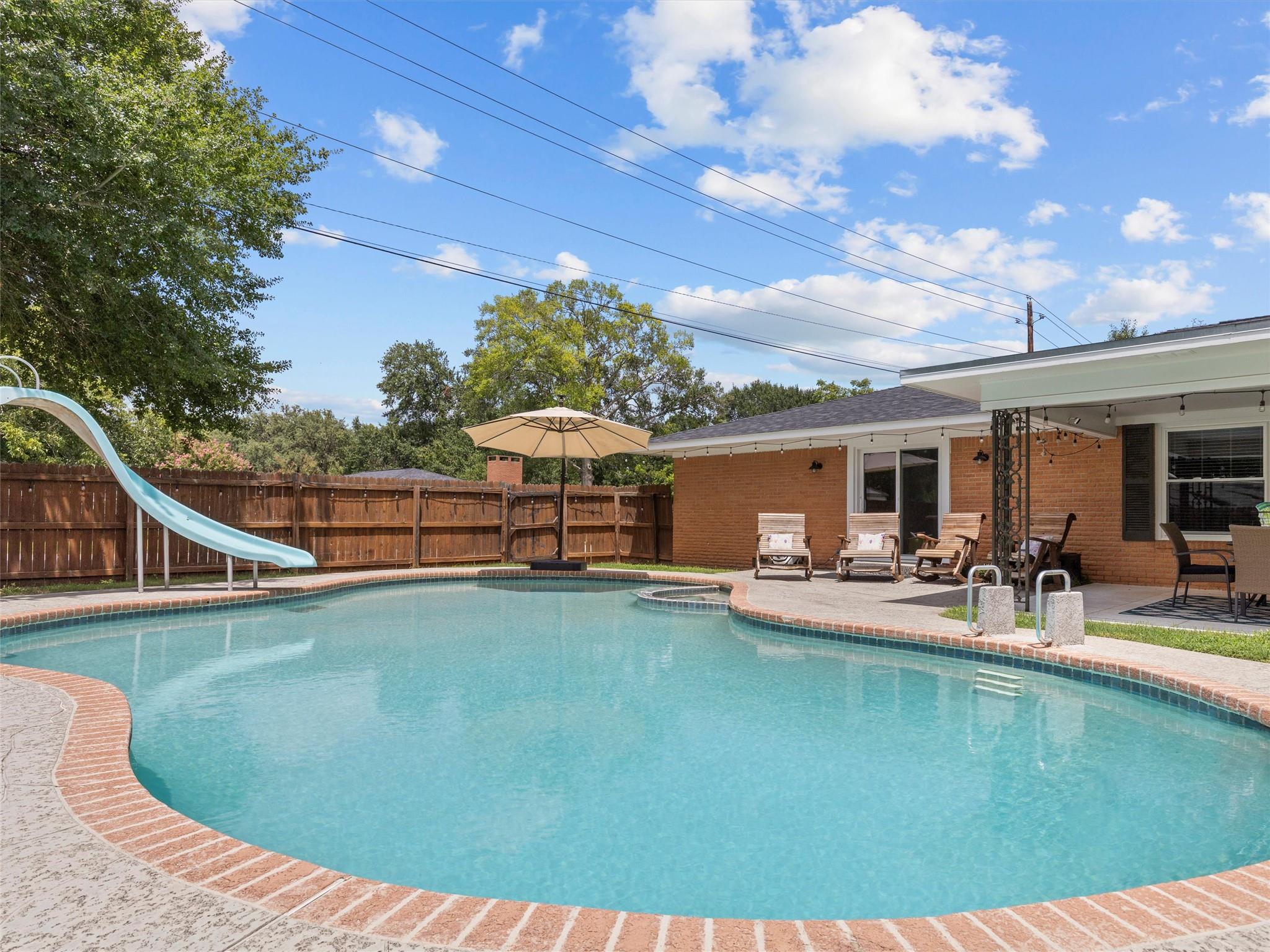 705 Whitehead Street Smithville TX 78957