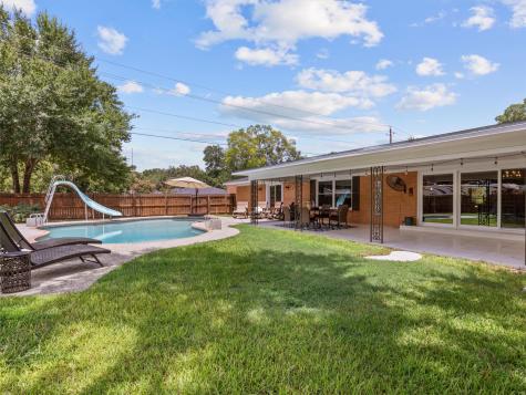 705 Whitehead Street Smithville TX 78957