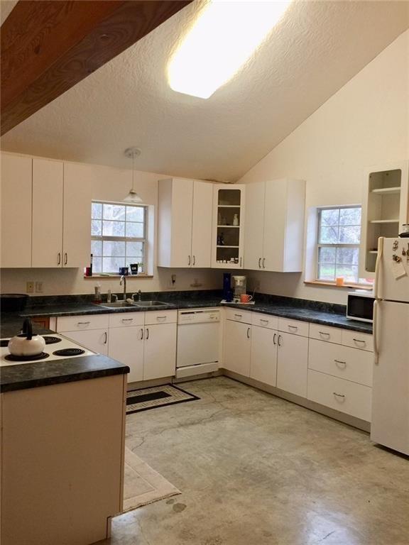 1850 N Rainbow Ranch Road N Wimberley TX 78676