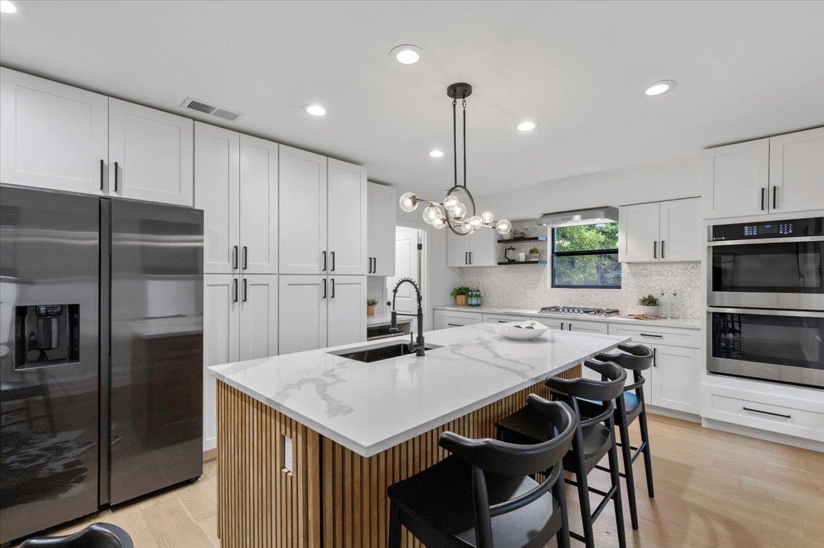 5700 Lewood Drive Austin TX 78745