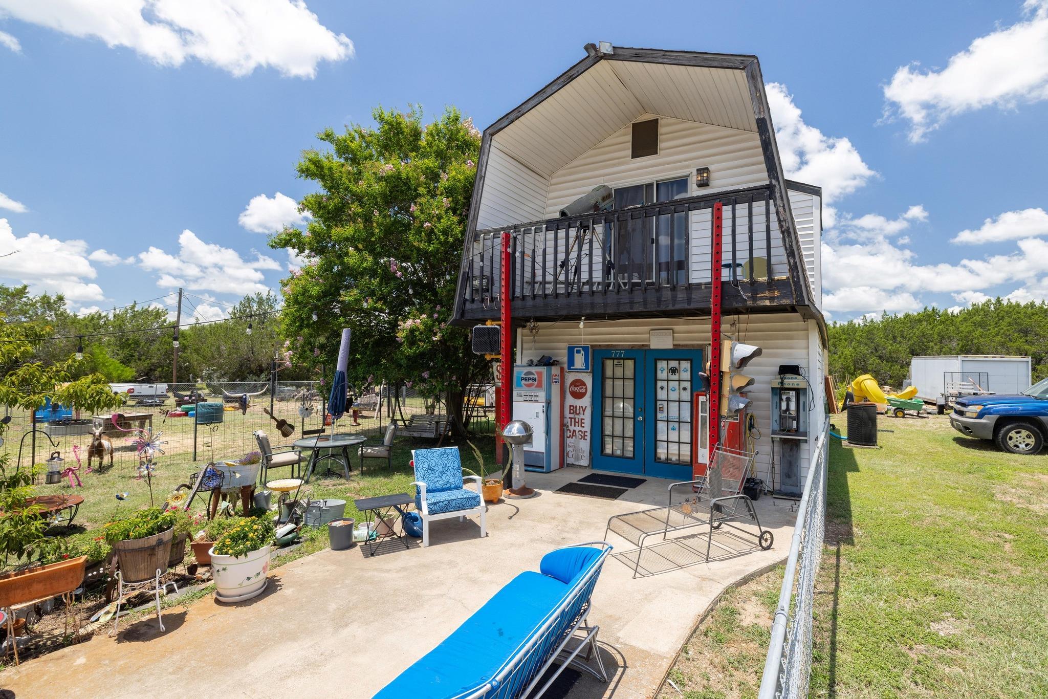 1959 County Road 200 Liberty Hill TX 78642