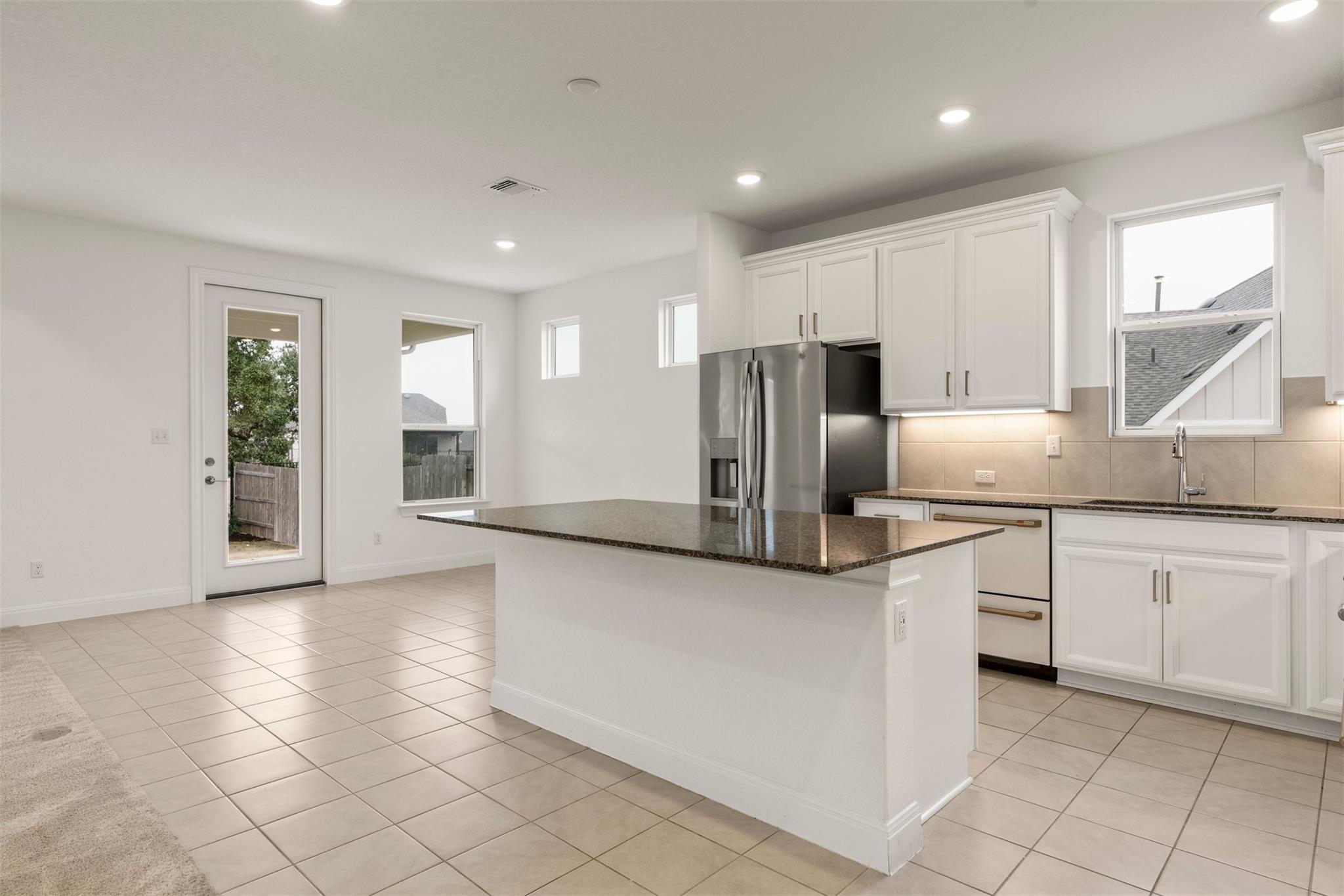 302 Barn Hill Loop Dripping Springs TX 78620