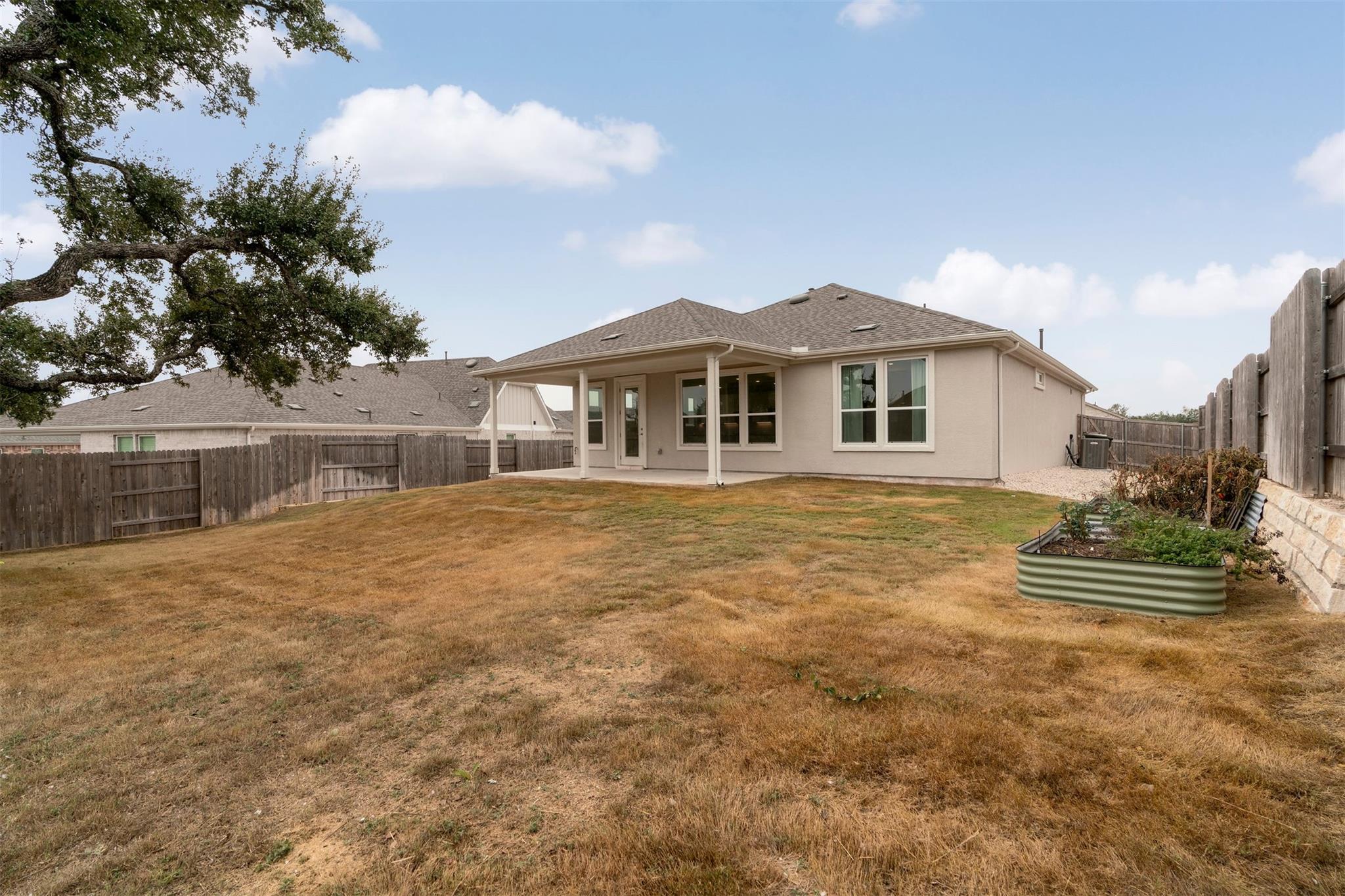 302 Barn Hill Loop Dripping Springs TX 78620