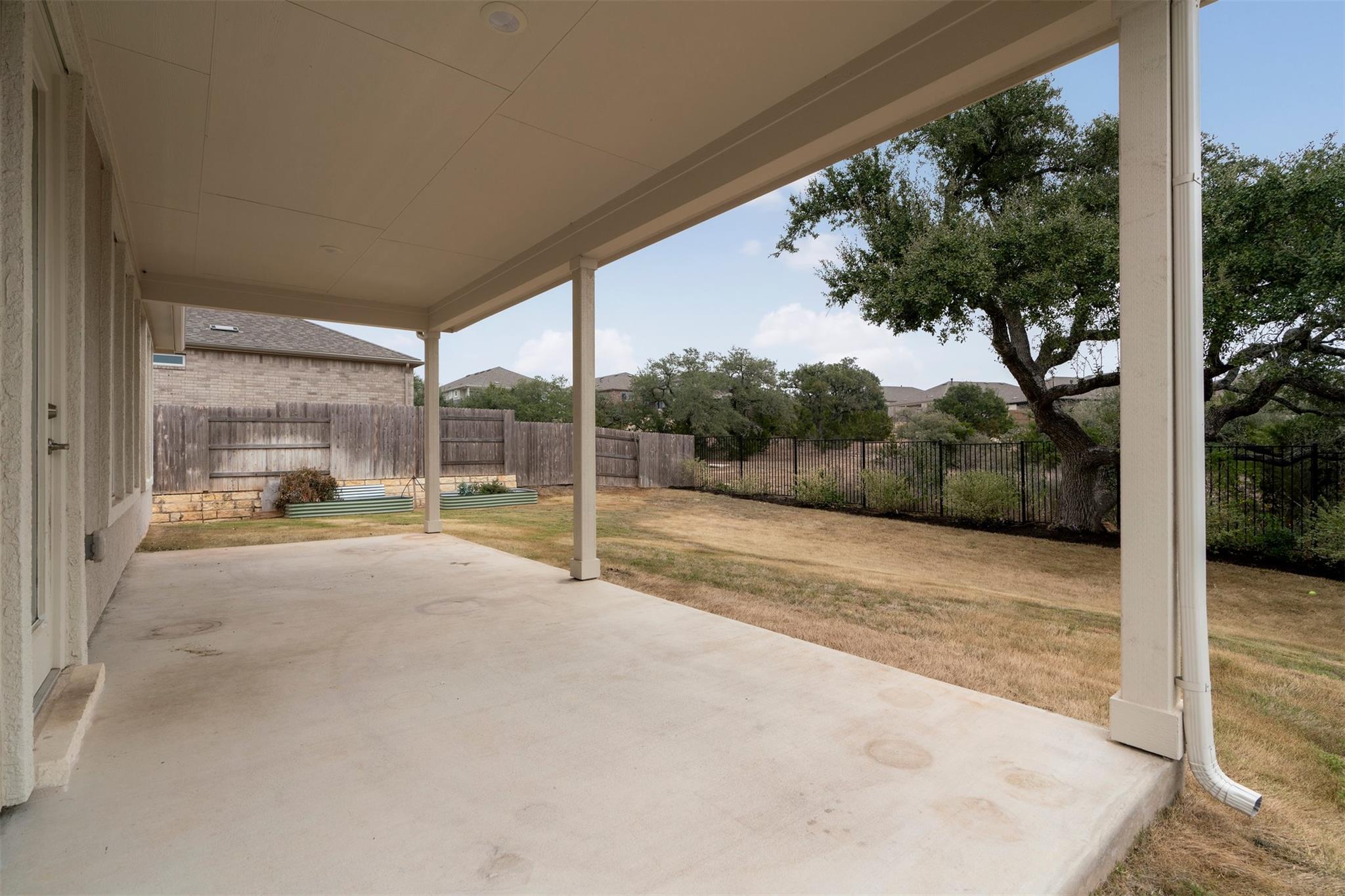 302 Barn Hill Loop Dripping Springs TX 78620
