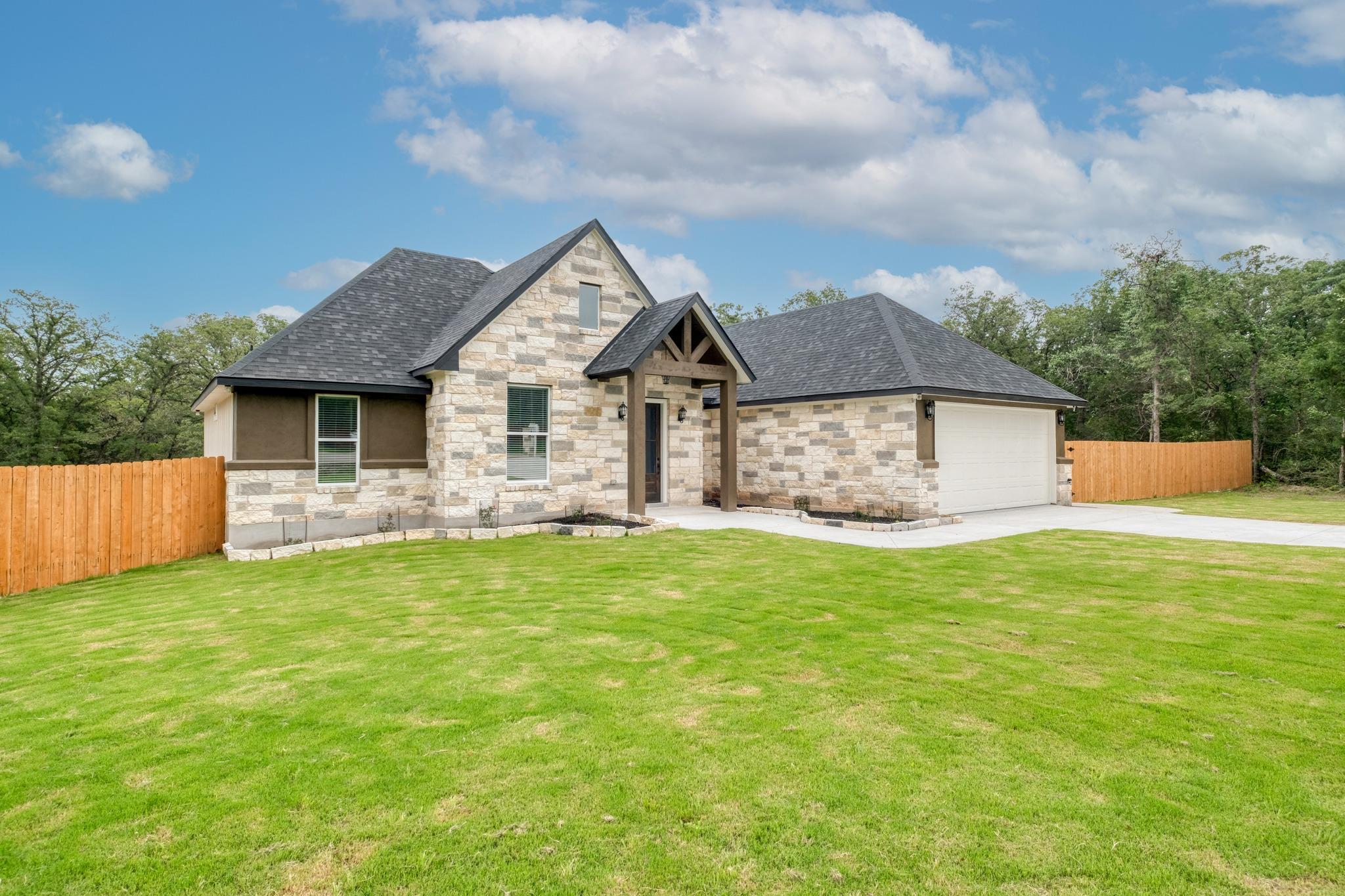 116 Pine Point Cove Elgin TX 78621