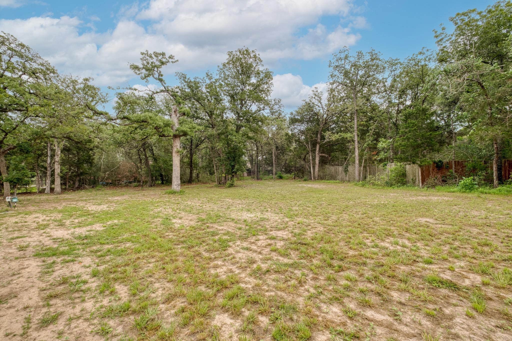 116 Pine Point Cove Elgin TX 78621