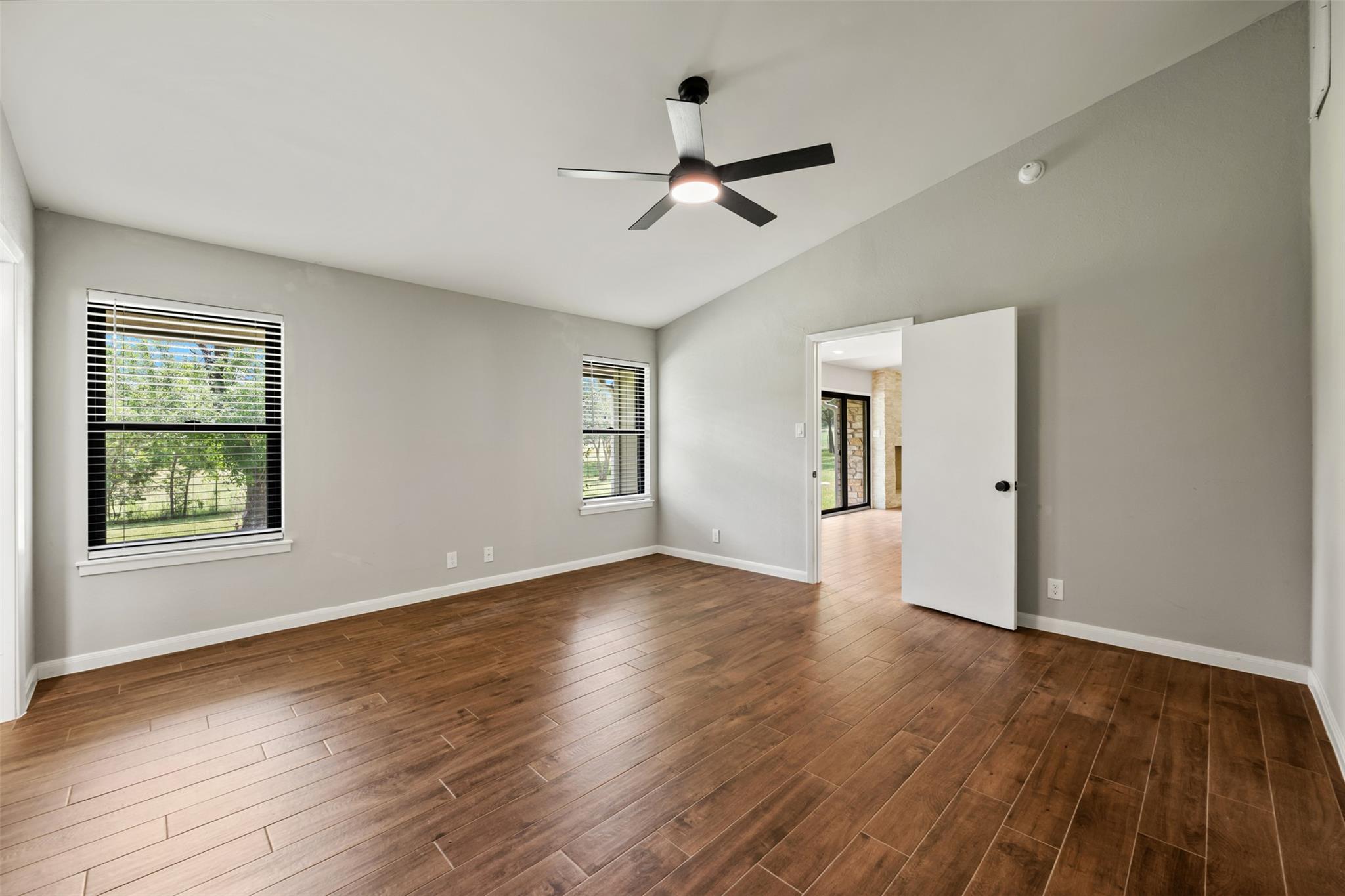 1600 Pin Oak Lane Round Rock TX 78681