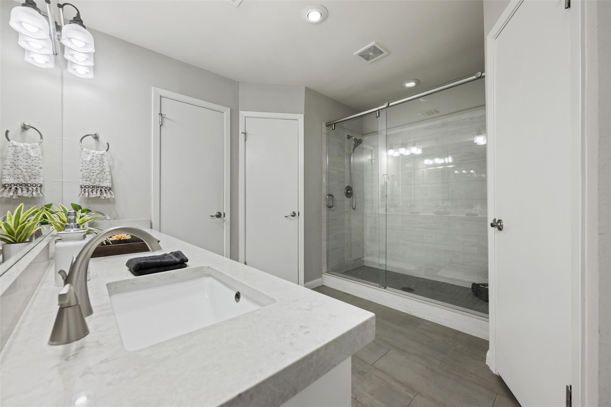 1600 Pin Oak Lane Round Rock TX 78681